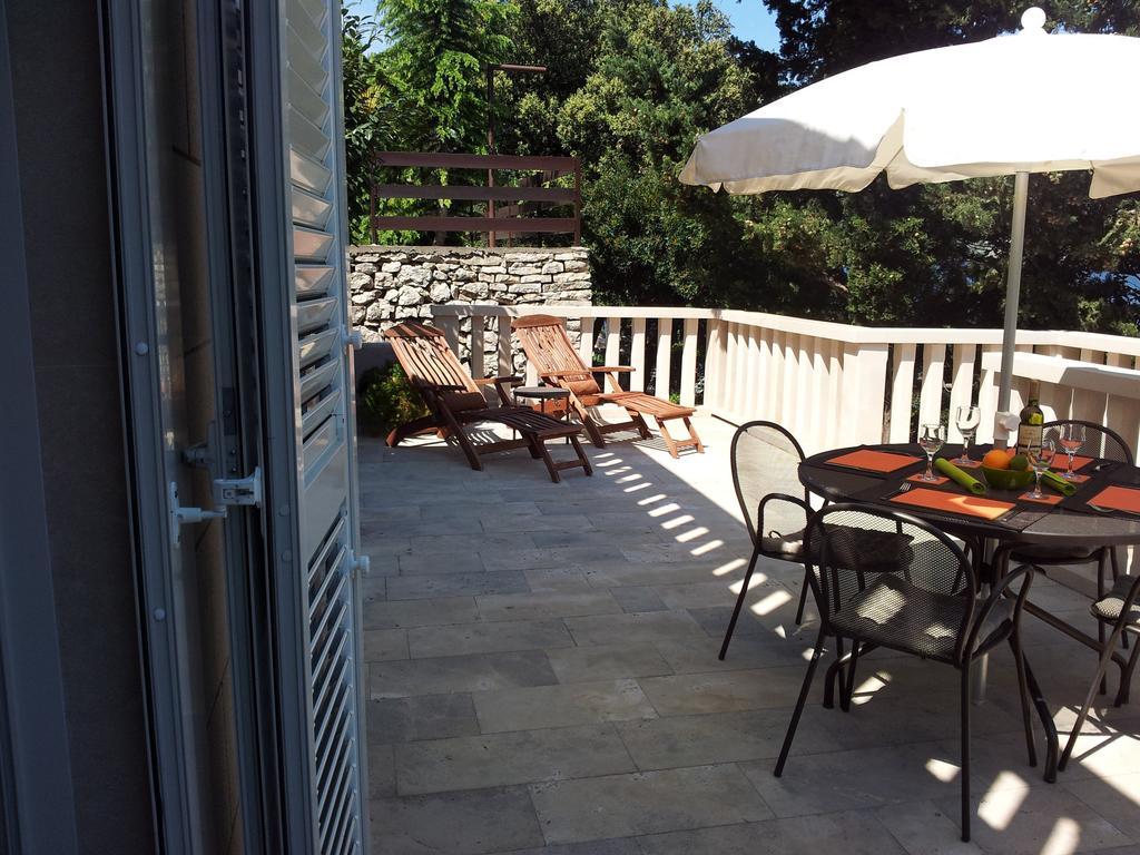 Villa Jade Apartments Front Row Sea View - Walk To Korcula Old Town Medvinjak 외부 사진