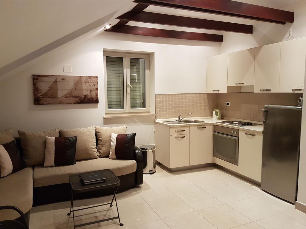 Villa Jade Apartments Front Row Sea View - Walk To Korcula Old Town Medvinjak 외부 사진