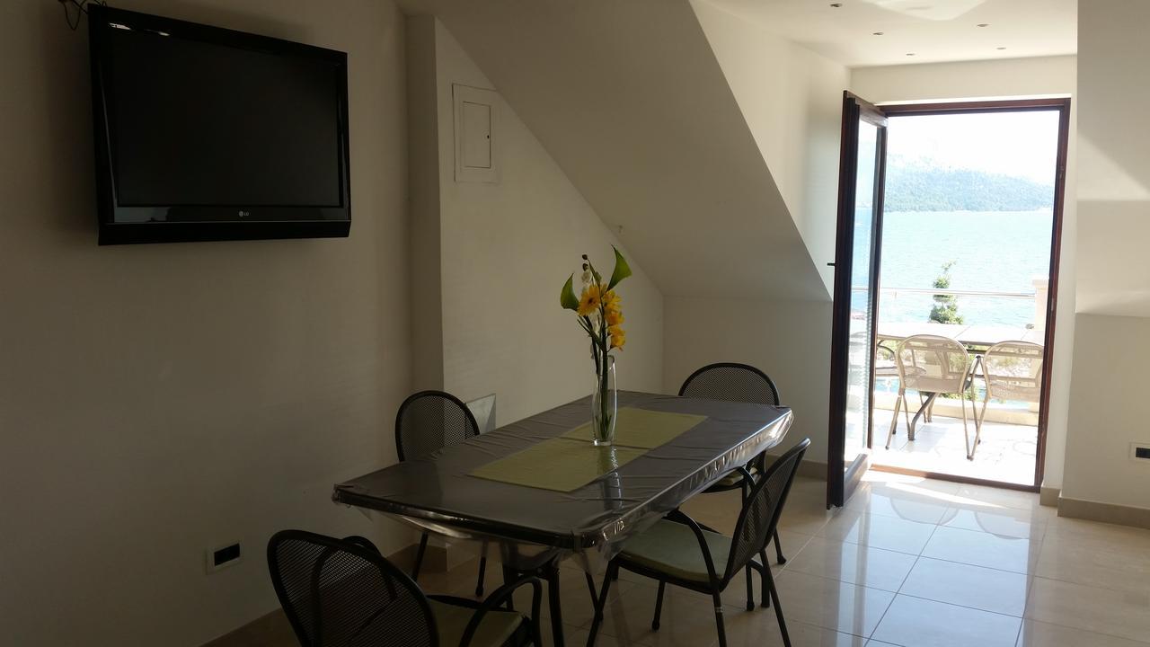 Villa Jade Apartments Front Row Sea View - Walk To Korcula Old Town Medvinjak 외부 사진