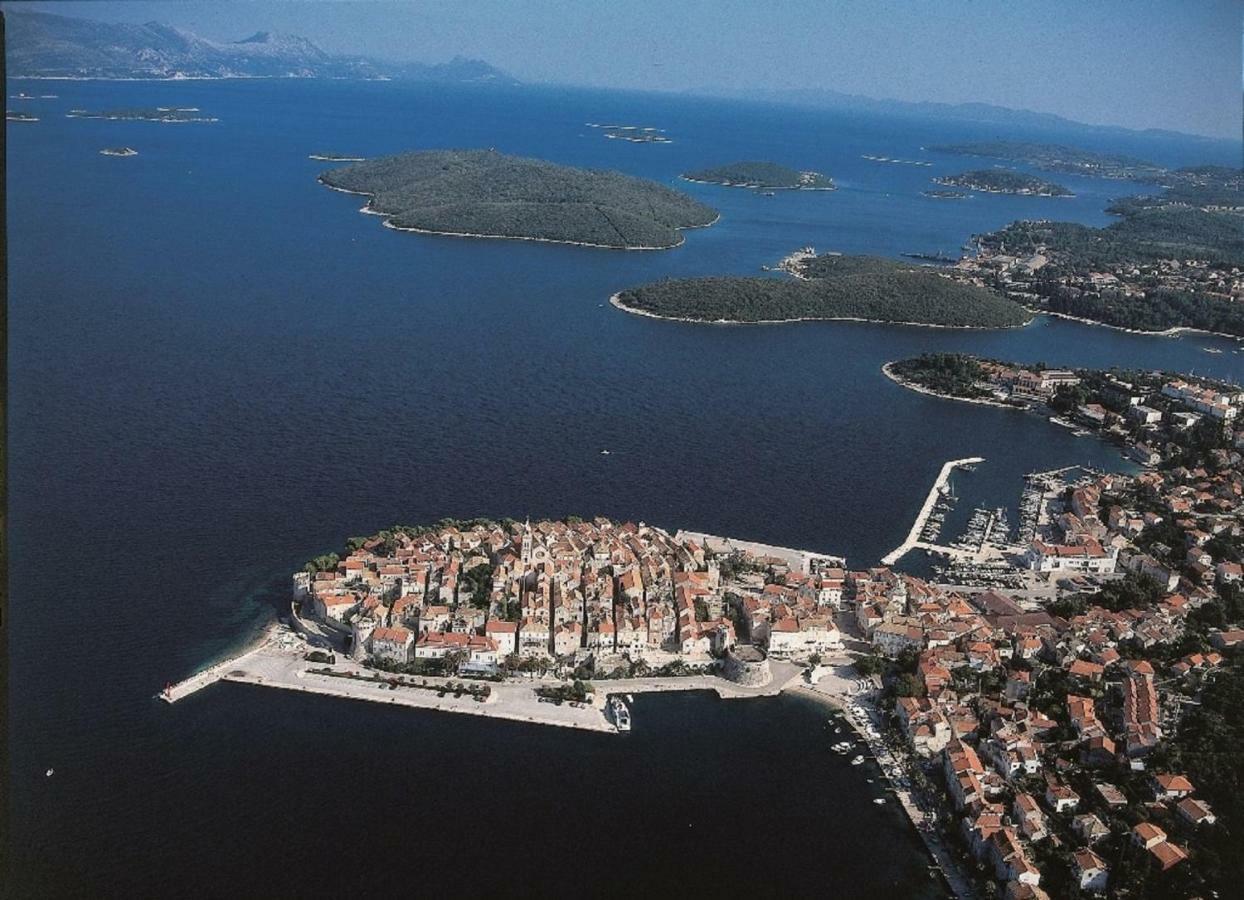 Villa Jade Apartments Front Row Sea View - Walk To Korcula Old Town Medvinjak 외부 사진